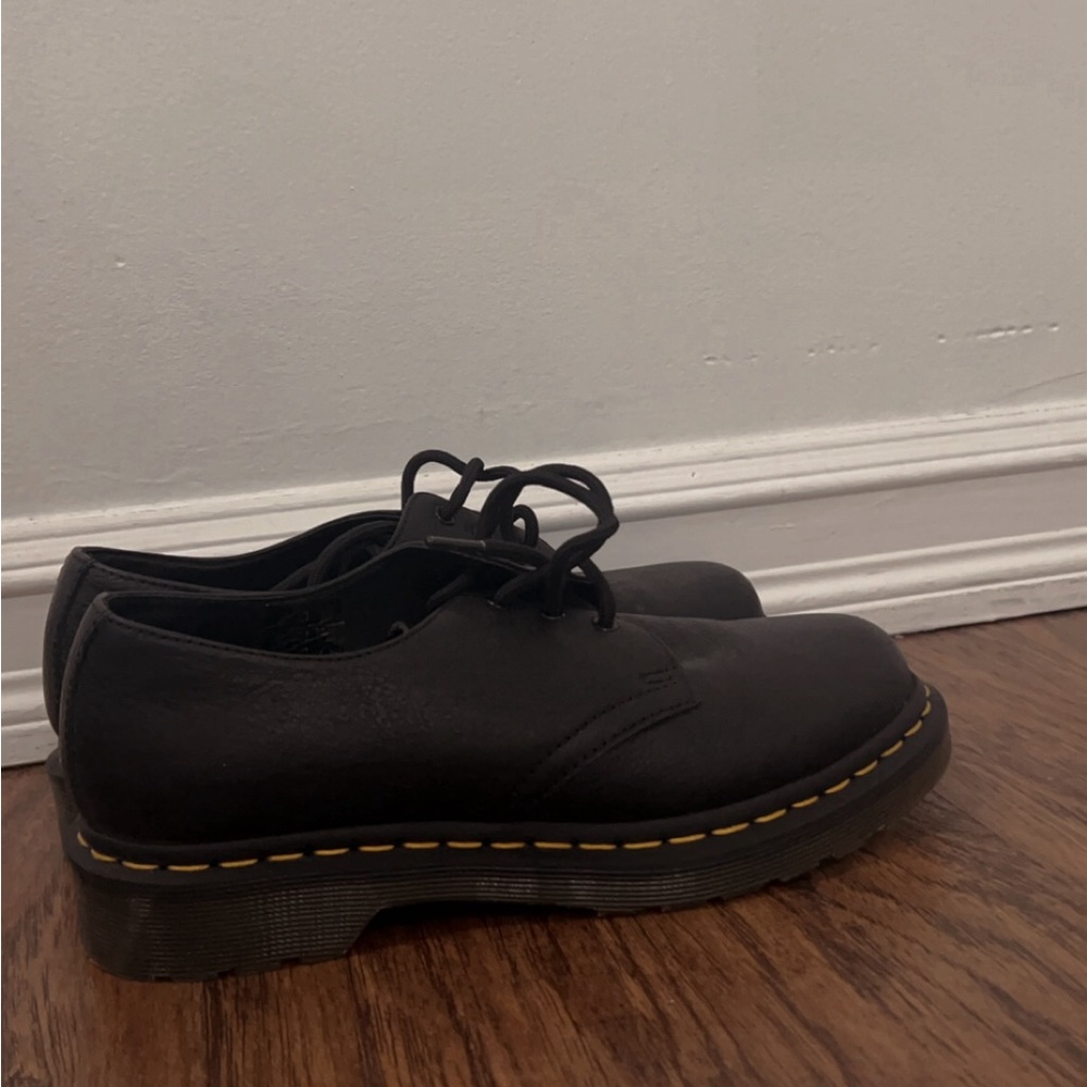 perfect condition worn once dr martins